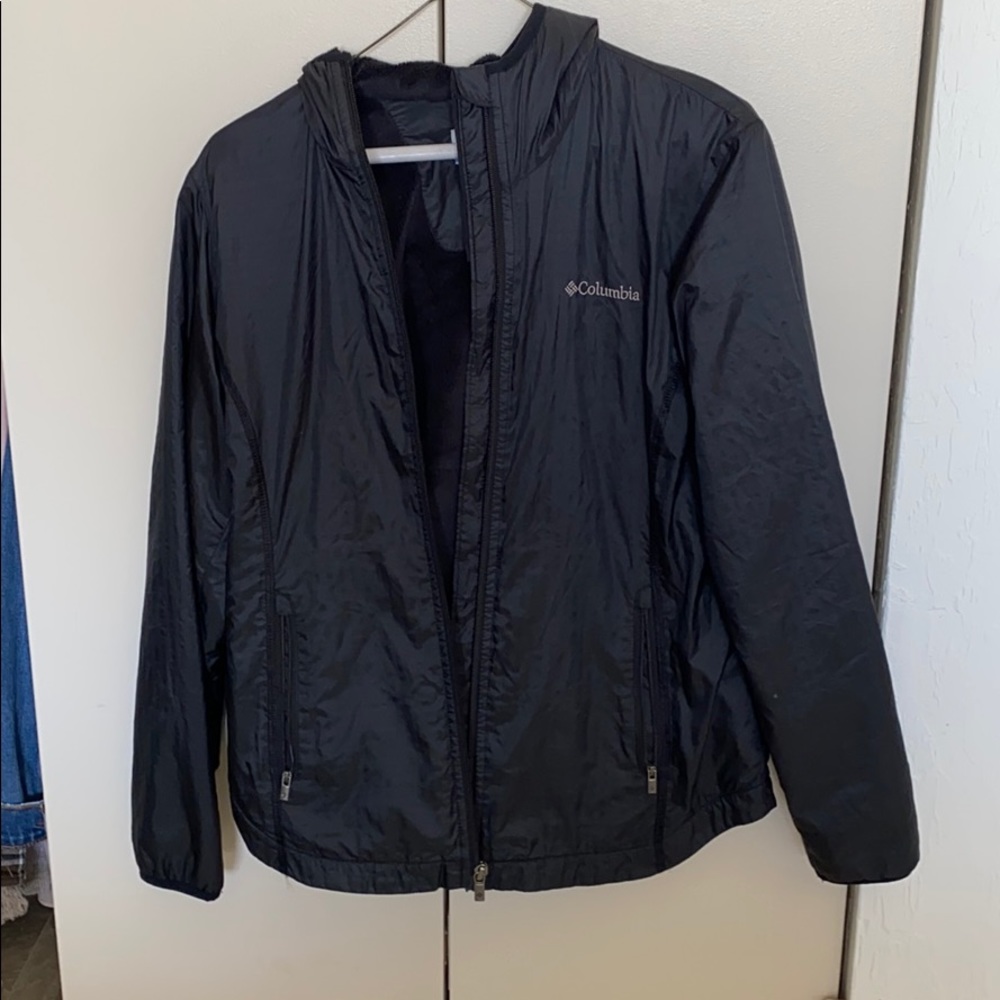 Columbia zip up hooded light jacket